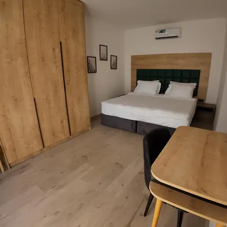 Tarcin Luxury 别墅 Cicke