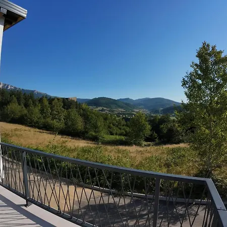 别墅 Tarcin Luxury Cicke