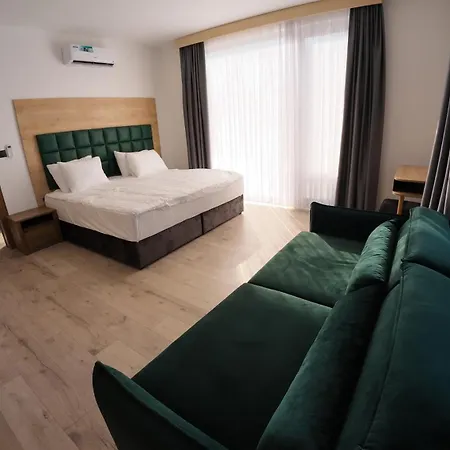 Tarcin Luxury *