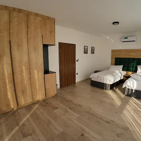 Tarcin Luxury
