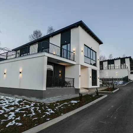 Tarcin Luxury *