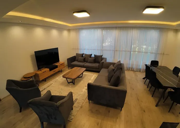 Tarcin Luxury Villa *